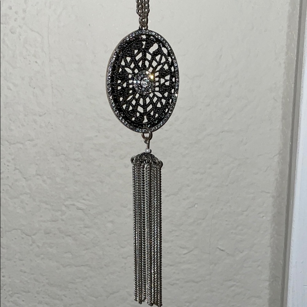 FREE WITH PURCHASE ADD TO BUNDLE. Long necklace